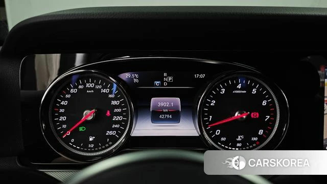 Mercedes-Benz E-Class W213 id 4551531 из Кореи 18