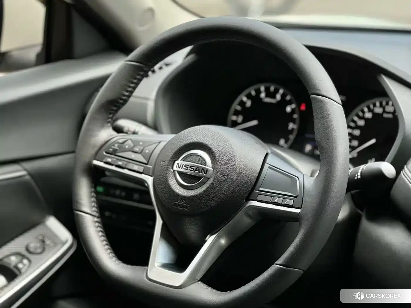 Nissan Sylphy id 4654626 из Китая 16