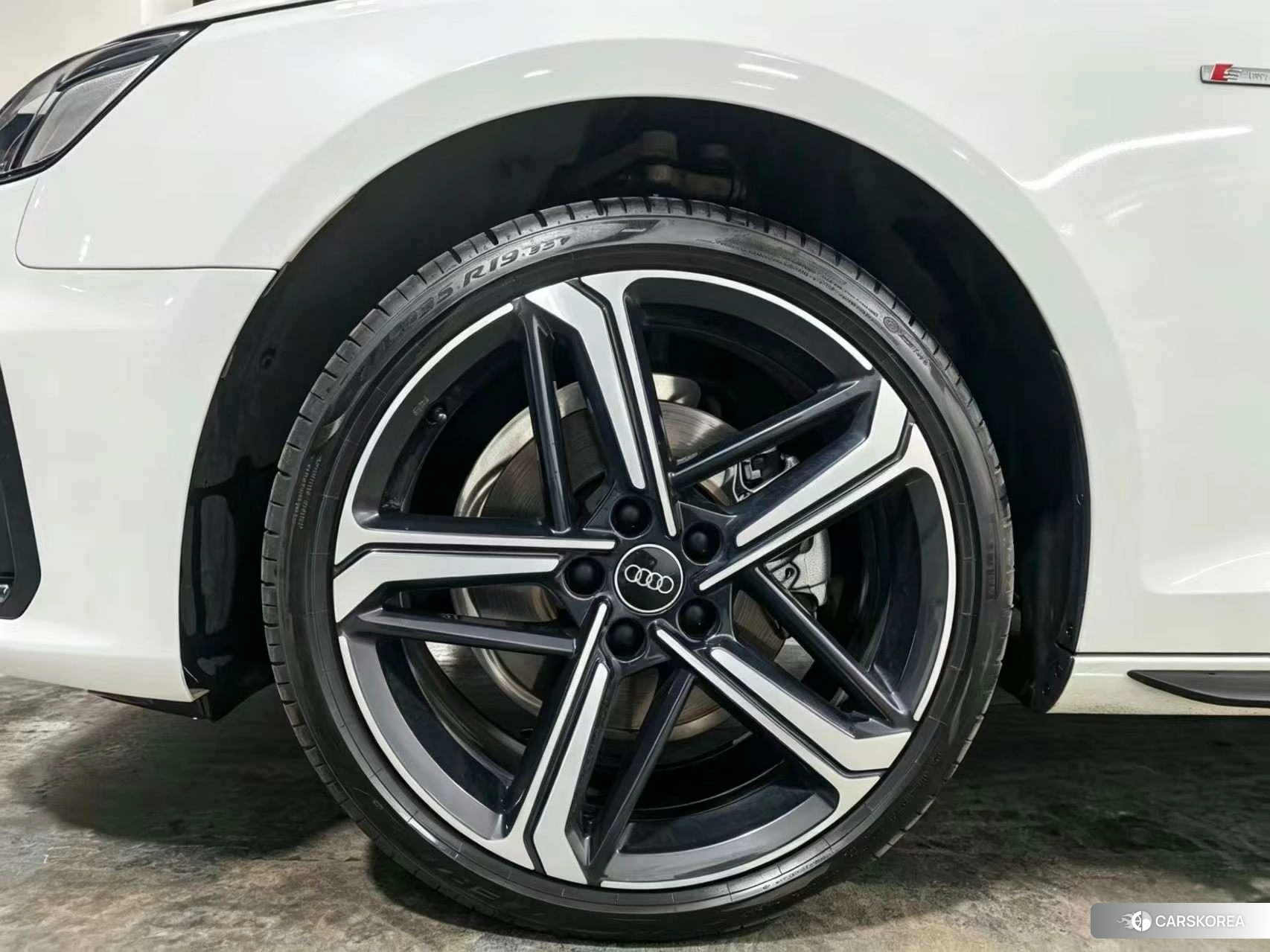 Audi A4L id 4467571 из Китая 15