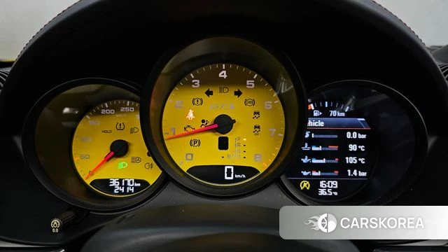 Porsche 718 Boxster id 4530386 из Кореи 32