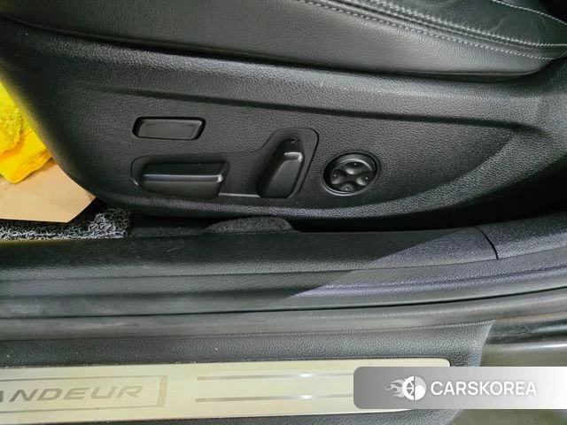 Hyundai The New Grandeur IG Hybrid id 3885188 из Кореи 18