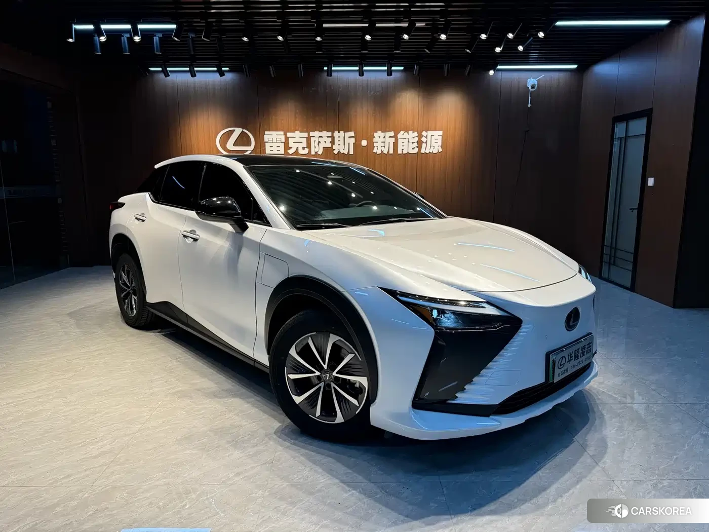 Lexus RZ id 4664434 из Китая 12