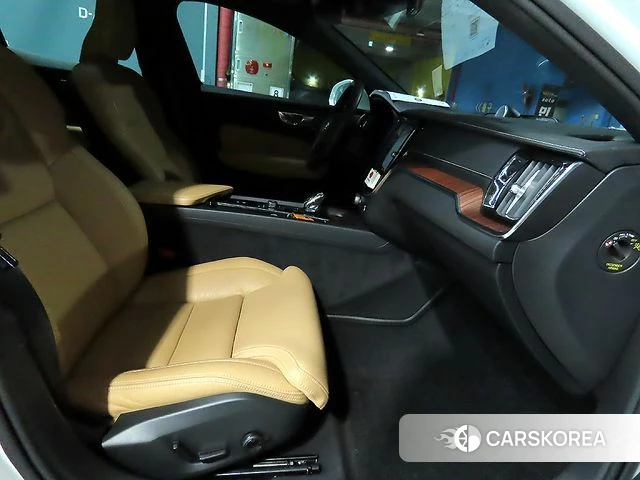 Volvo S60 3rd generation id 4356006 из Кореи 13