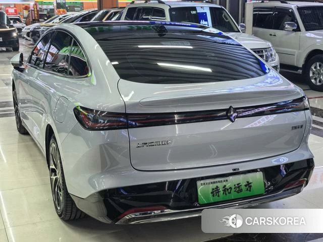 Baojun Enjoy PHEV id 3926974 из Китая 17