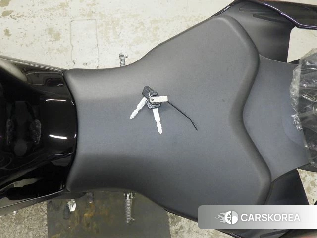 Yamaha YZF-R1 id 3945426 из Японии 30