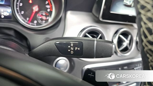 Mercedes-Benz GLA-Class X156 id 4020480 из Кореи 18