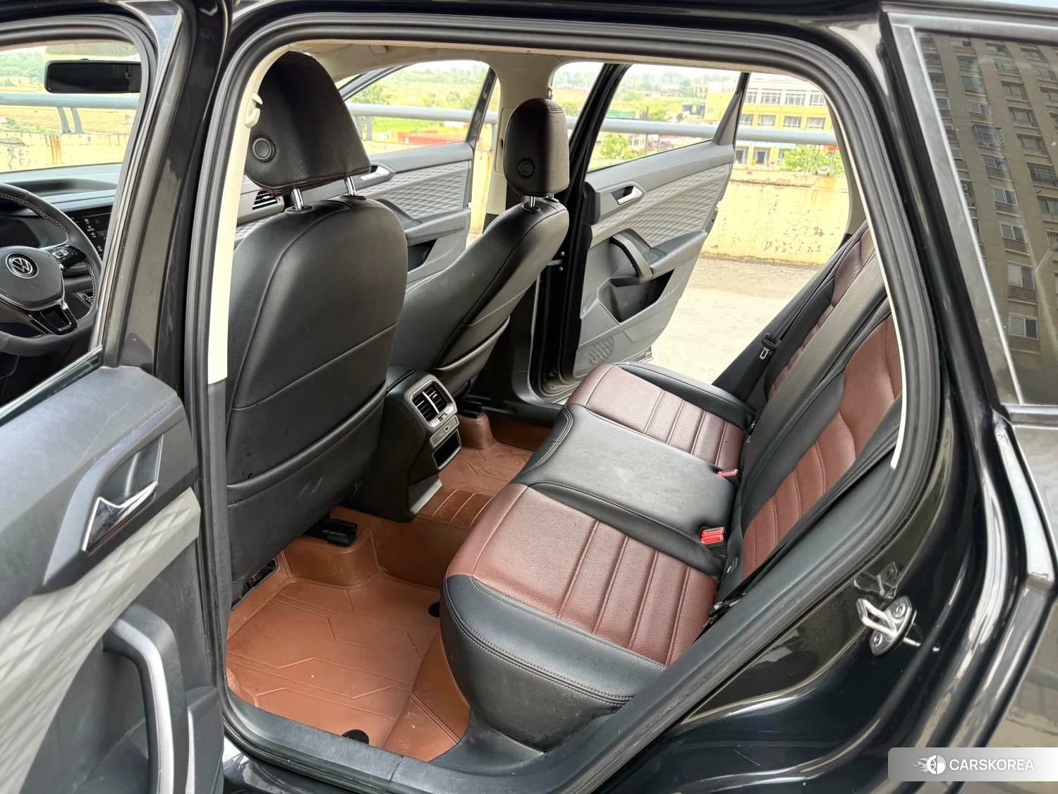 Volkswagen Tuyue id 4420844 из Китая 8