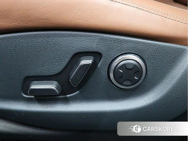 Genesis GV70 id 4591601 из Кореи 18