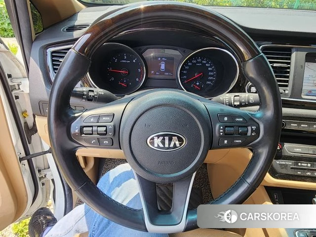 Kia The New Carnival id 4520878 из Кореи 17