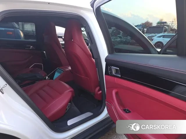 Porsche Panamera (971) id 3402330 из Кореи 8