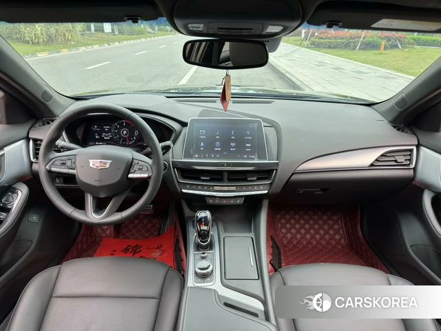 Cadillac CT5 id 3920550 из Китая 17