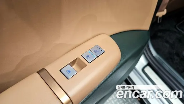 Hyundai Grandeur (GN7) id 2670095 из Кореи 18