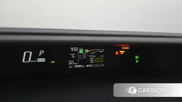 Toyota Prius C id 3820939 из Кореи 18