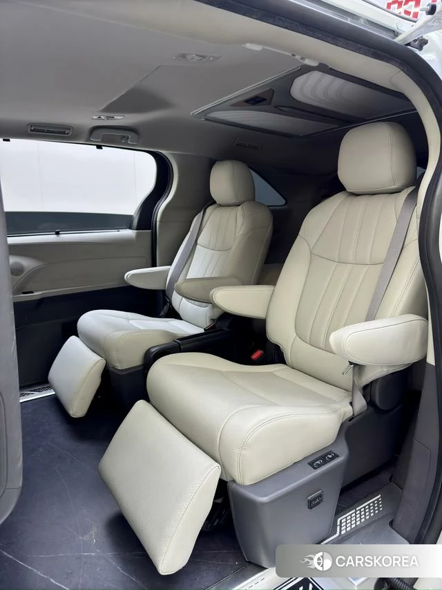 Toyota Saina id 4263509 из Китая 11