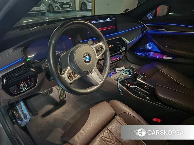 BMW 5 Series (G30) id 3911064 из Кореи 12