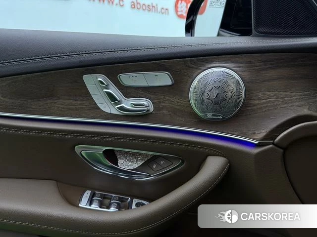 Mercedes-Benz E-class id 4314860 из Китая 32