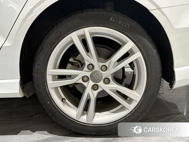 Audi A3 id 4336403 из Китая 26