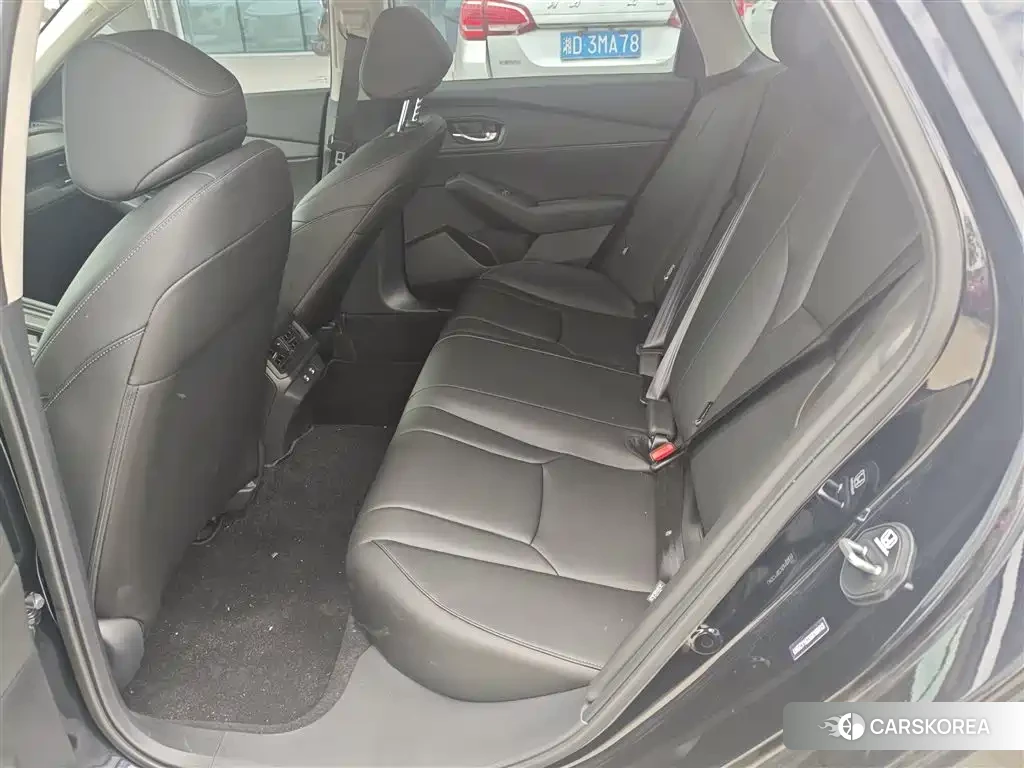 Honda Accord id 4659700 из Китая 8