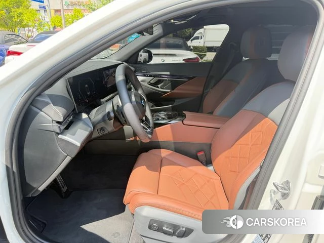 BMW 5 Series (G60) id 4739114 из Кореи 17