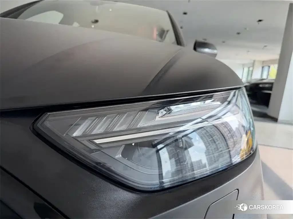Audi SQ5 id 4600842 из Китая 11