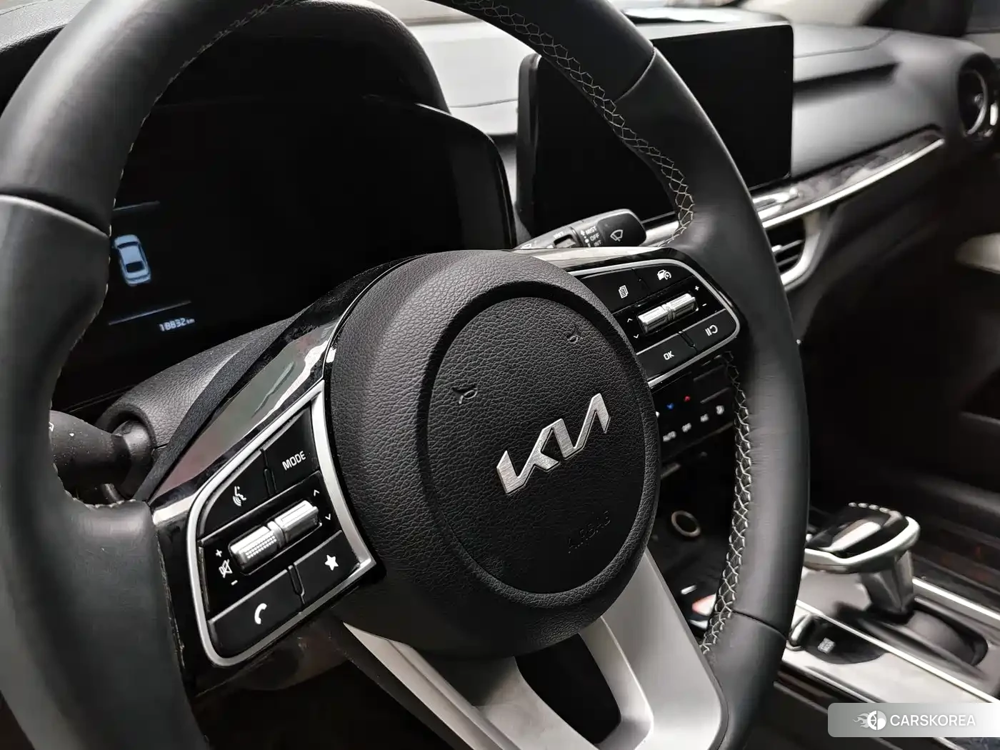 Kia K3 id 4601006 из Китая 8