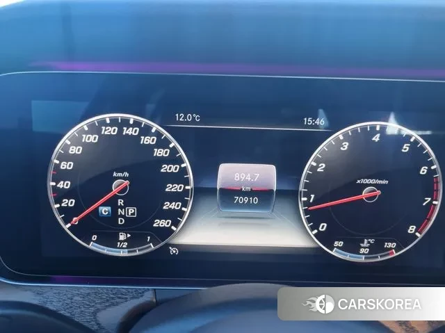 Mercedes-Benz E-Class W213 id 3573975 из Кореи 18