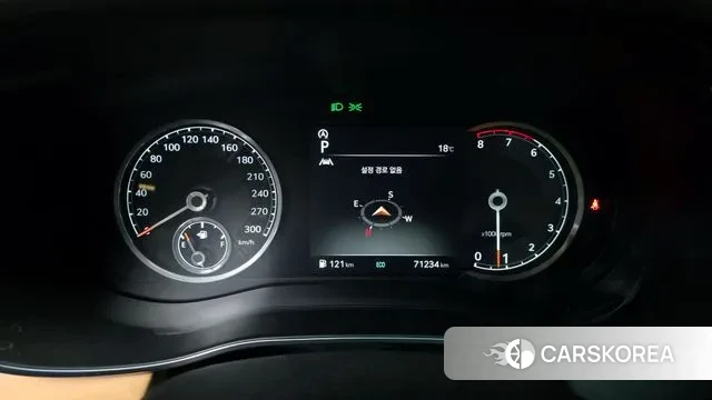 Genesis The New G70 id 3361168 из Кореи 18