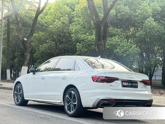 Audi A4L id 4277922 из Китая 11
