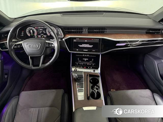 Audi A6L id 4263310 из Китая 10