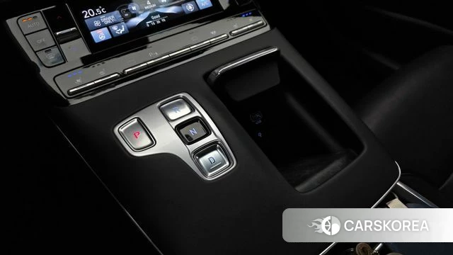 Hyundai The New Grandeur IG Hybrid id 4657619 из Кореи 33