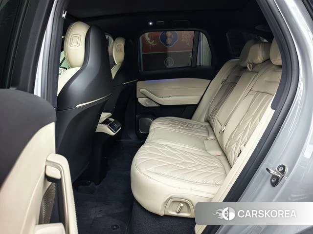 Weilai ES6 id 3944933 из Китая 31