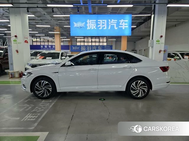Volkswagen Sagitar id 4321359 из Китая 16