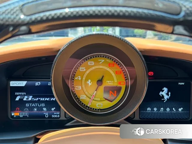 Ferrari F8 Spider id 3068624 из Кореи 18