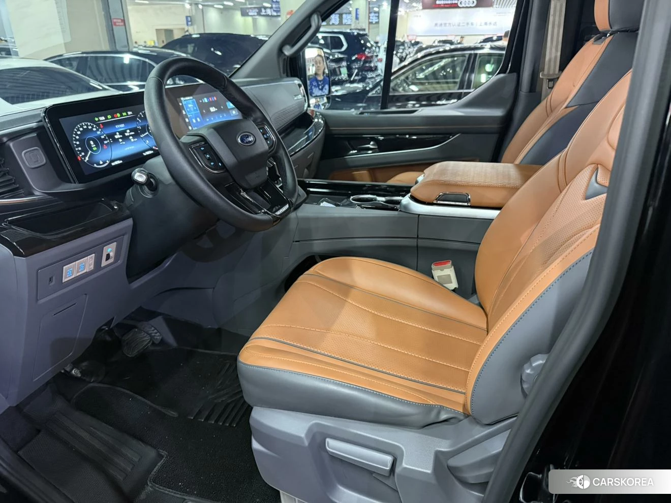 Ford Touruiou id 4440552 из Китая 18