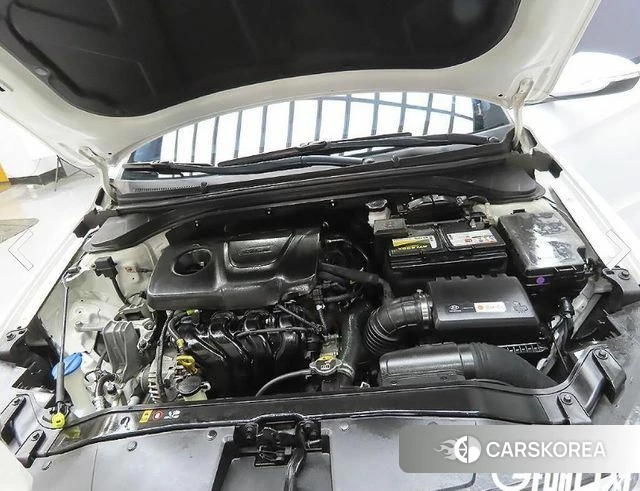 Hyundai Avante AD id 4483311 из Кореи 18