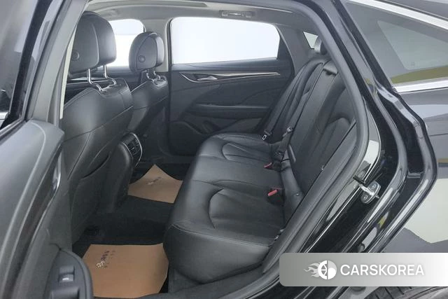 Buick Lacrosse id 4212800 из Китая 15
