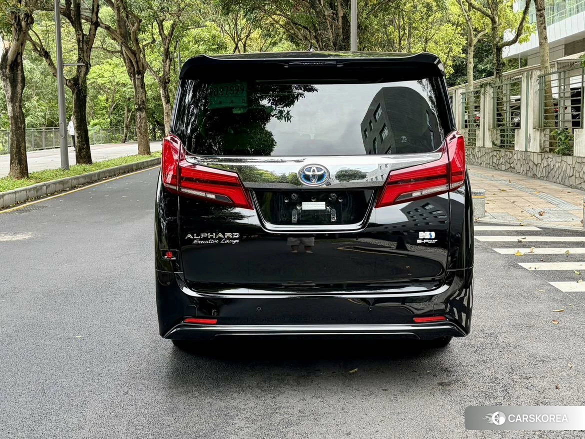 Toyota Elfa id 4499127 из Китая 23