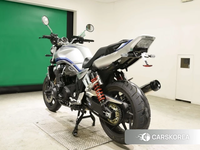 Проданный Honda CB1300SF id 4289930 из Японии, фото 8