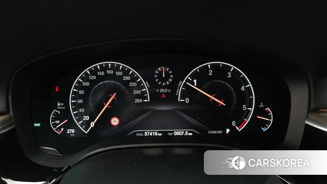 BMW 5 Series (G30) id 4551525 из Кореи 29