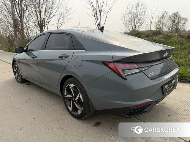 Hyundai Elantra id 4272842 из Китая 11