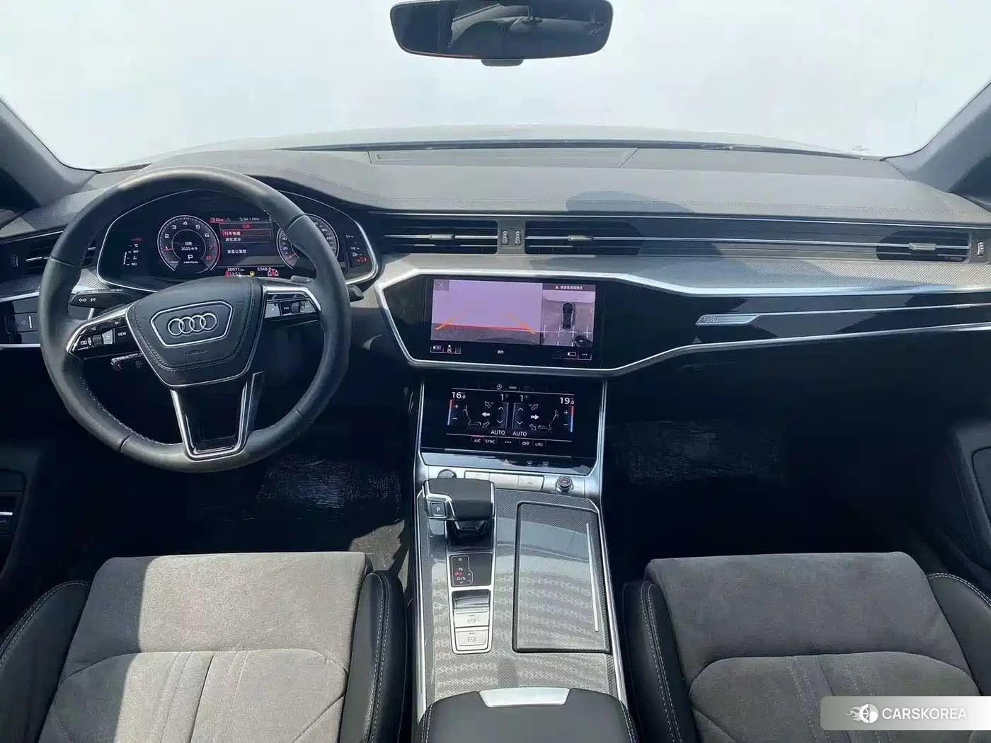 Audi A6L id 4545949 из Китая 8