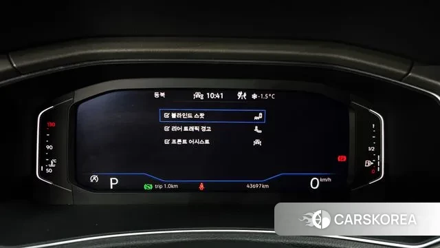 Volkswagen T-Roc id 3519324 из Кореи 18