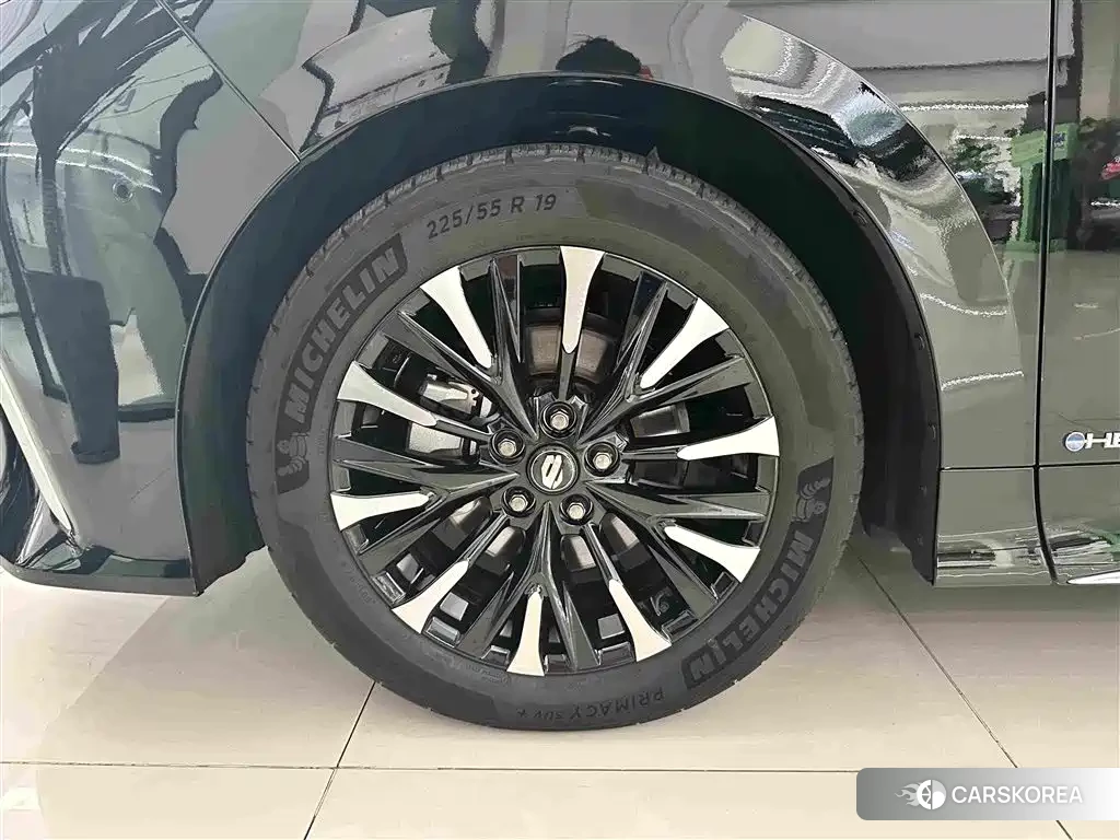 Toyota Elfa id 4576314 из Китая 14
