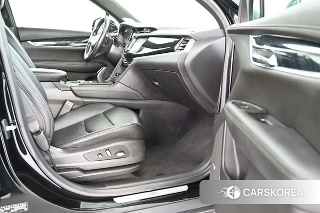 Cadillac XT6 id 4238736 из Китая 27