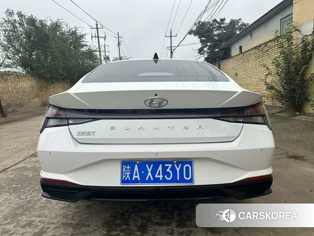 Hyundai Elantra id 4333370 из Китая 8