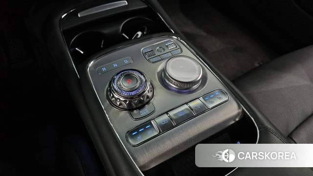 Genesis G90 (RS4) id 4603482 из Кореи 29
