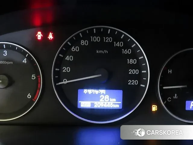 Hyundai The New Grand Starex id 3543733 из Кореи 16