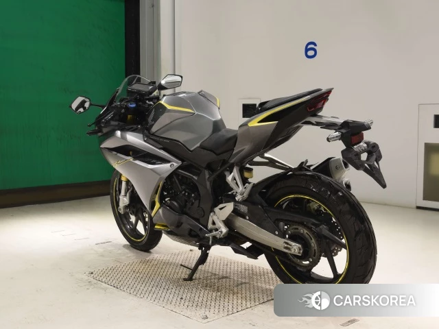 Honda CBR250RR ABS id 4347937 из Японии 8