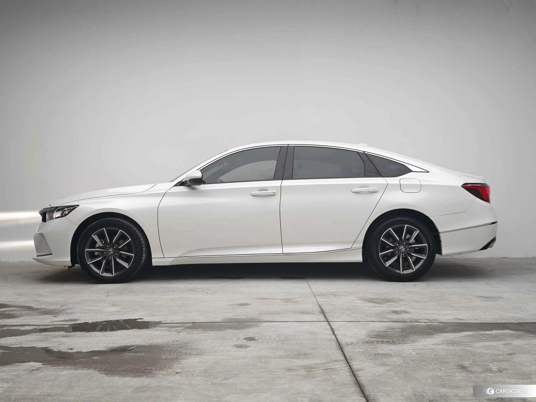 Honda Inspire id 4514953 из Китая 18