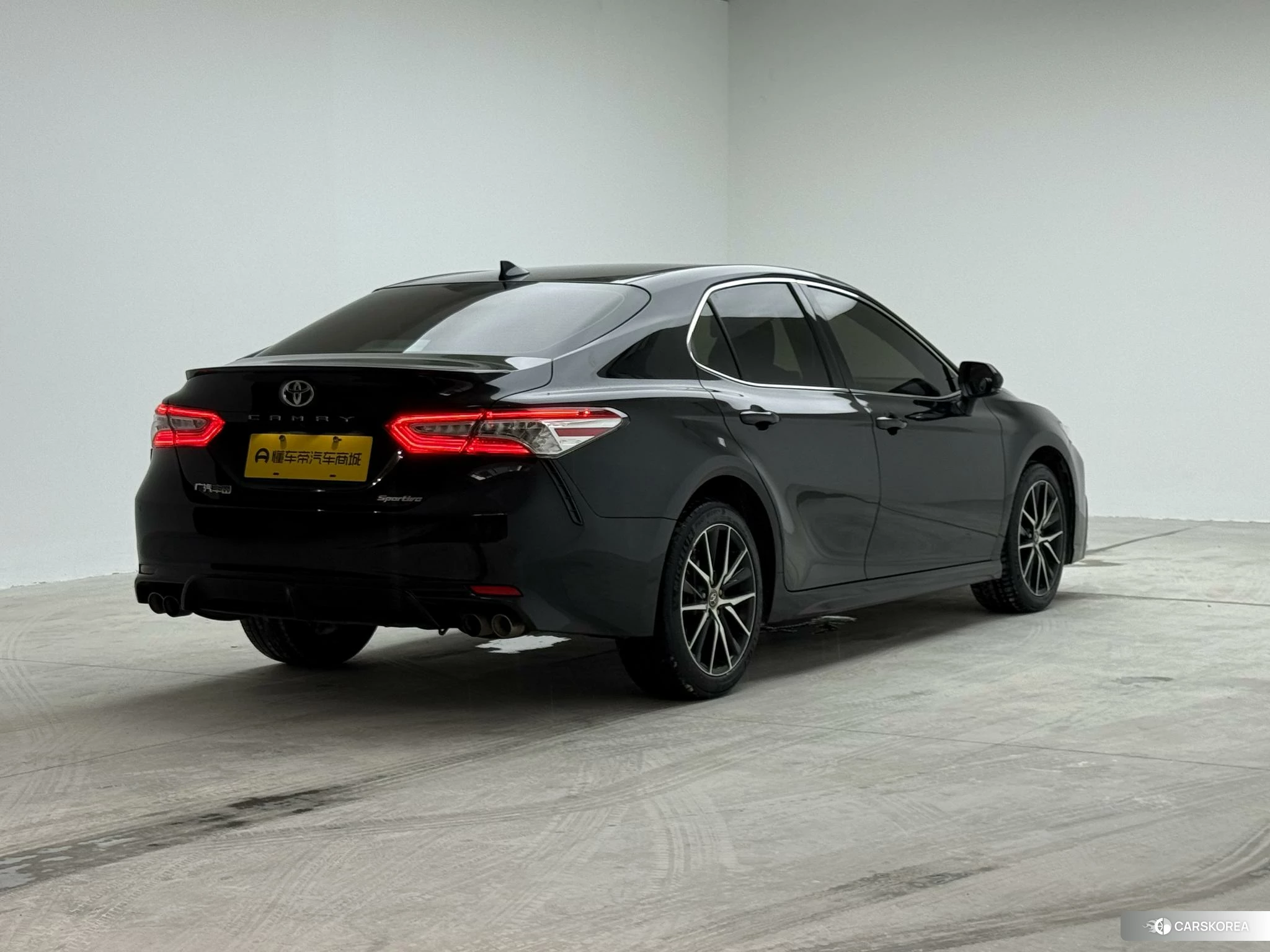 Toyota Camry id 4513791 из Китая 18